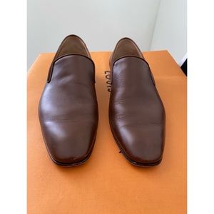 Christian Louboutin Calf Paris Leather Havane Loafer - Fits Size 8+